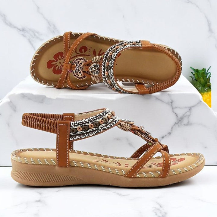 Luna - Adjustable Strap Comfort Footbed