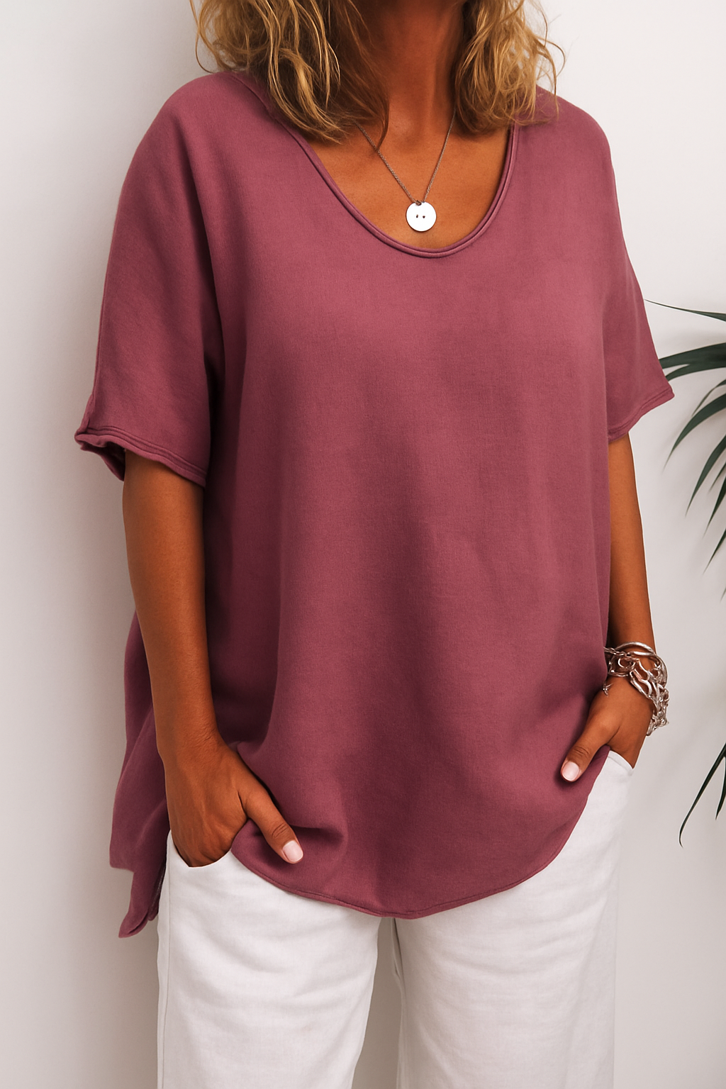 Lana - Top Loose Fit with Round Neck