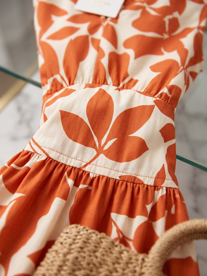 Lisa - Flowy Floral Print Midi Dress