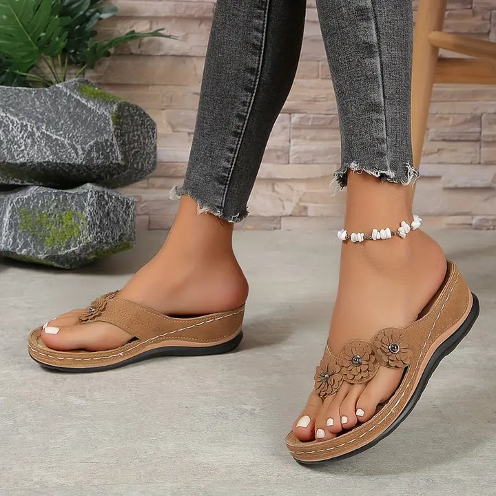 PERTH'S™ WOMEN'S THICK ORTHOPEDIC SANDALS